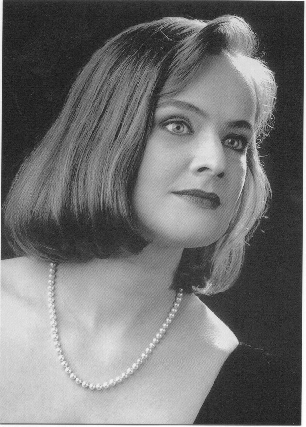 Ingeborg Danz (Mezzo-soprano, Contralto) - Short Biography