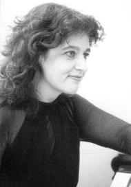 Since 1995 Susanne Kraus-Hornung is active as singing teacher at the Staatlichen Musikhochschule Heidelberg/Mannheim. - Kraus-Hornung-Susanne-1