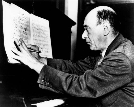 http://www.bach-cantatas.com/Pic-Lib-BIG/Schoenberg-Arnold-04.jpg