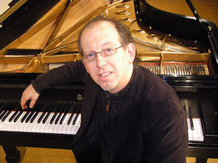 Richard Cionco (Piano) - Short Biography